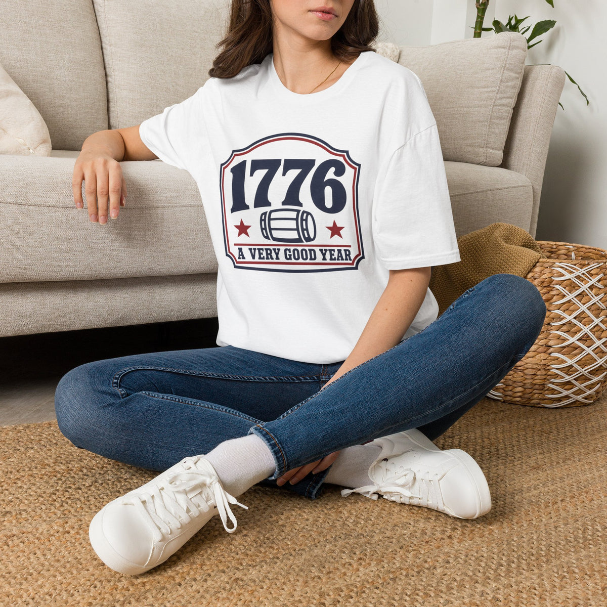 1776 A Very Good Year - Funny Patriotic Barrel & Stars Tee